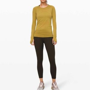 Lululemon swiftly tech LS Crew NWT sz 6